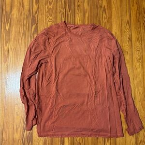 Men’s Lululemon Long Sleeve T-shirt